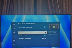 Televisor mostrando el modo ahorro energía activado